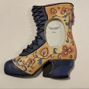 Vintage Sienna painted boot shaped photo frame